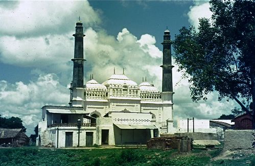 Either the Chota Imam Bara (also known as the Hussainabad Imam Bara) or the Jama Masjid, Lucknow, 1950 © John Cool.