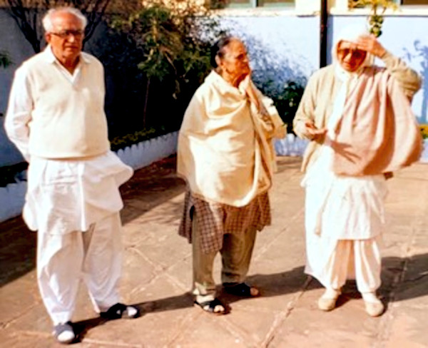 L to R: My father, my mother and his youngest sister (my bua) Bhakti Shantanand at Sukhpur. Circa 2000.