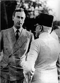 August 18, 1947: A grim Azad and  Mountbatten at the Id party. The  riots had already started.